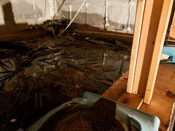 Crawlspace Water Cleanup in Saint Paul